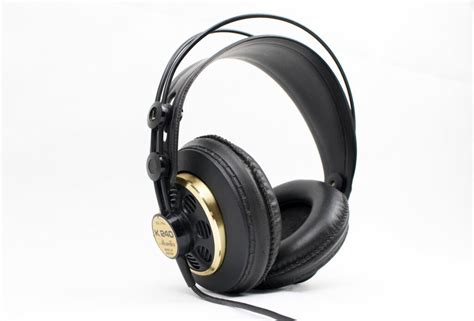 10 Best Open Back Headphones Reviewed in 2022