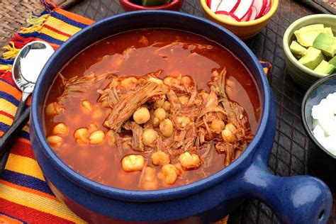 Pozole Rojo De Pollo