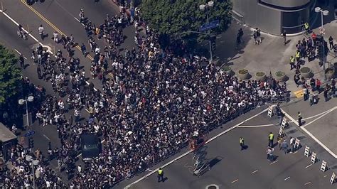 LA Kings celebrate victory with parade, rally | KABC7 Photos and ...