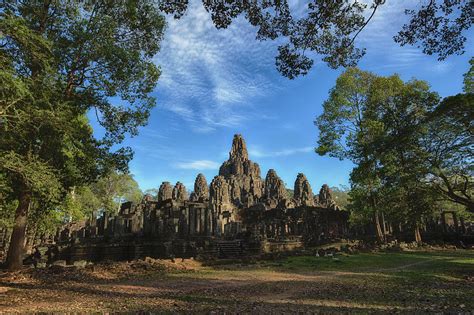 Bayon Temple Photograph by Qui Tan Le | Fine Art America