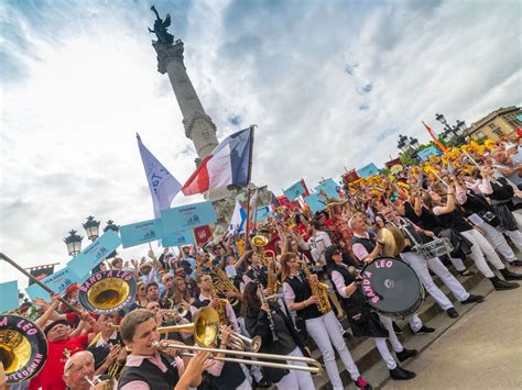 When is Fete de la Musique in France & how is it celebrated?