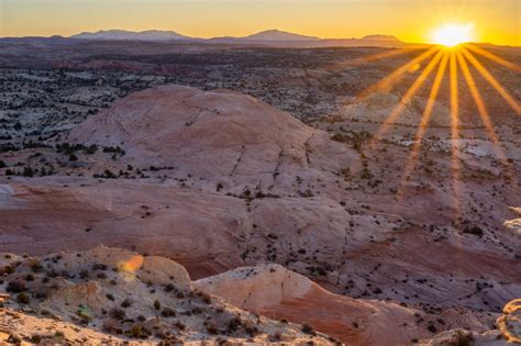 16 Mega Epic Escalante Hikes to Try in 2024 + Secret Expert Tips