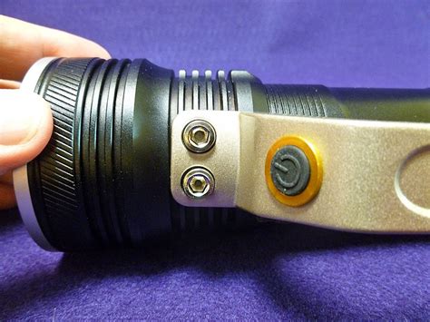 Lifestyle 800 Lumens Cree LED flashlight review - The Gadgeteer