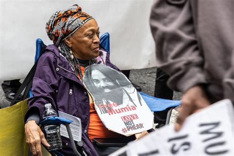 Mumia Abu-Jamal supporters gather outside hearing - WHYY