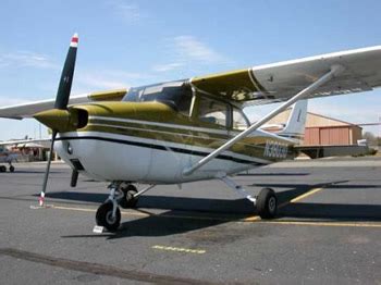 CESSNA 172 POH