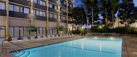 Anaheim Hotel | Clarion Anaheim Hotel | Hotel Near 1 block from ...