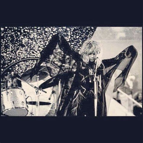 Stevie Nicks - Rhiannon | Stevie nicks fleetwood mac, Stevie nicks ...