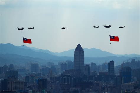 Will China invade Taiwan despite the risks? – GIS Reports