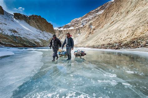 Images - Snow Filled Landscapes during Winter in Ladakh - Darter ...