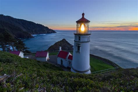 A Guide to Exploring Oregon's Lighthouses - Outdoor Project