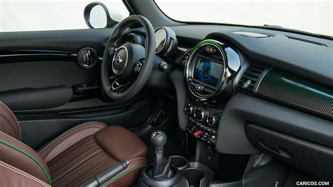 2019 MINI Cooper 3-Door 60 Years Edition - Interior | Caricos