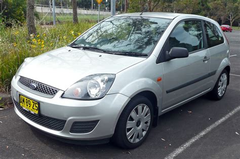 Ford Fiesta Mk5 2002 - 2008 Hatchback 3 door :: OUTSTANDING CARS