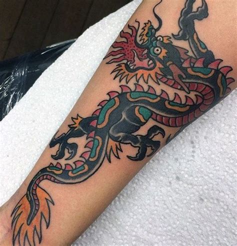 50 Traditional Dragon Tattoo Designs for Men [2024 Guide] | Traditional tattoo design ...