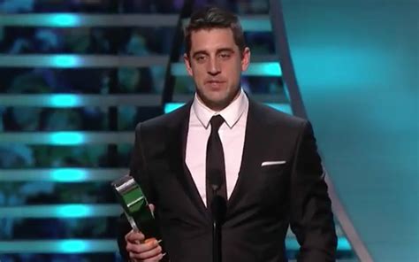 Aaron Rodgers Wins The MVP Award For The 2014 NFL Season | The Source