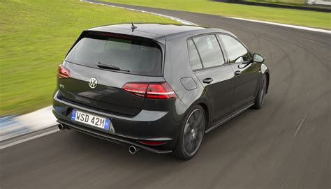 Volkswagen Golf GTI Performance Review | CarAdvice