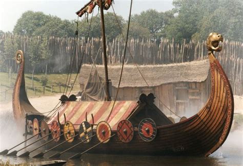 Snekkja | Viking pictures, Viking ship, Norse vikings