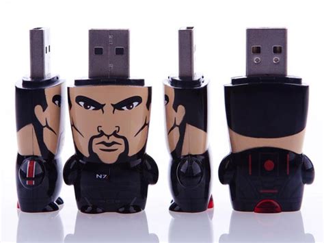 Mimoco Mass Effect 3 Mimobot USB Flash Drive Series | Gadgetsin