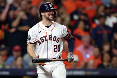 Astros continue troubling trend with World Series Game 1 loss