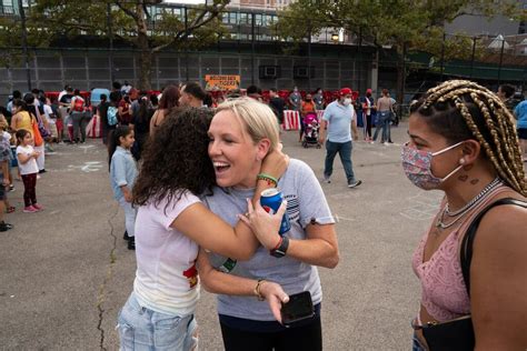 How One Principal Got Students Back to a Bronx Public School - The New York Times