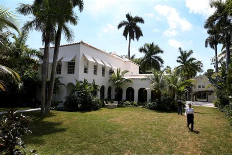 Al Capone's Mansion In Miami Beach Might Get Saved From Demolition ...