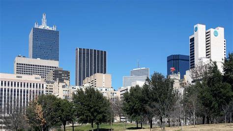 The Dallas Housing Market: Your 2021 Guide