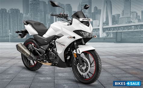 Pearl Fadeless White. Hero Xtreme 200S BS6 Motorcycle Picture Gallery - Bikes4Sale