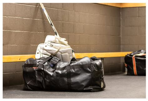 A Guide to Choosing a Field Hockey Bag - Atlanta Celebrity News