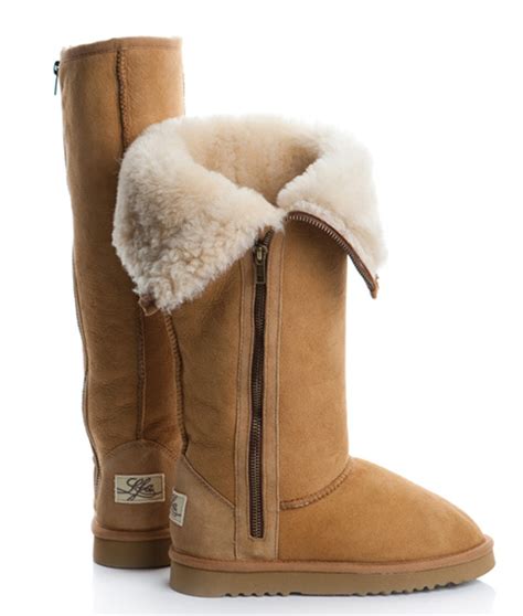 KQ-Designs: Check out the NEW zipped UGGs ! ;) enjoy your winter Season ...