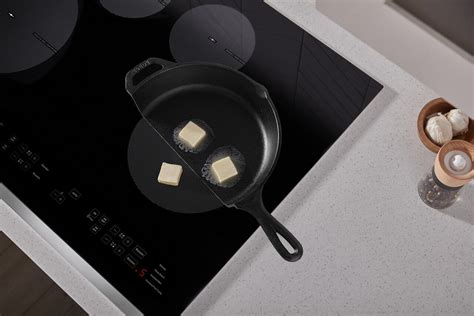 Product Showcase – Whirlpool® 30-Inch Induction Cooktop | Whirlpool Pro ...