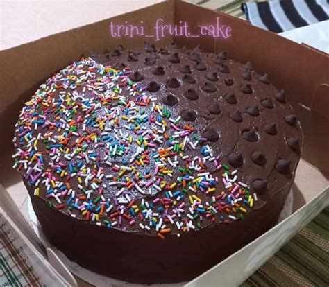 The before & after! Customer's pic... - trini_fruit_cake