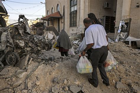 Palestinians grapple with large-scale damage in Jenin following Israeli ...