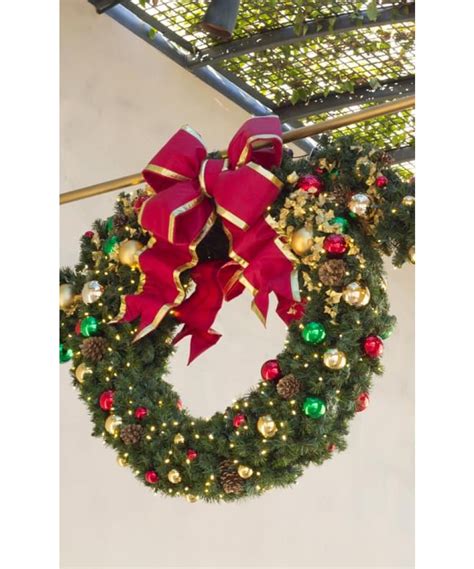 Classic Decorated Commercial Wreath | Commercial Christmas Supply - Commercial Christmas ...