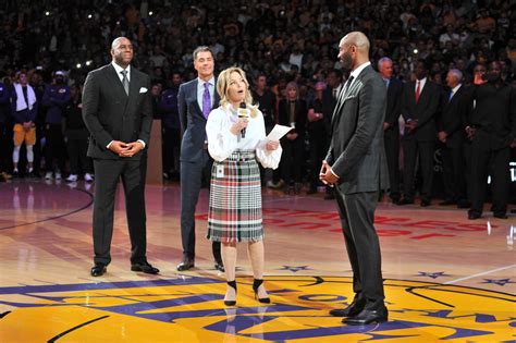 Jeanie Buss expresses deep pride over how Lakers have used season to ...