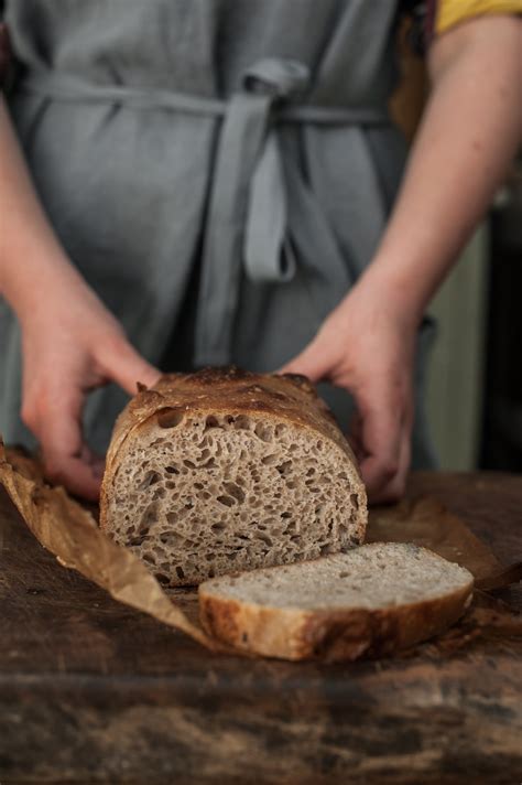 A Basic Sourdough Tin Loaf Recipe - The Art and Science of Baking ...