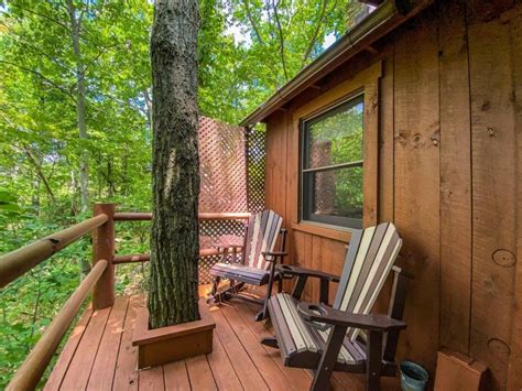 Cabins in Hocking Hills | Hocking Hills Cabin Rentals - Romantic & Secluded Hideaways