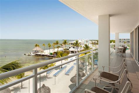 Key Largo Bay Marriott Beach Resort in Key Largo (FL) - Room Deals ...