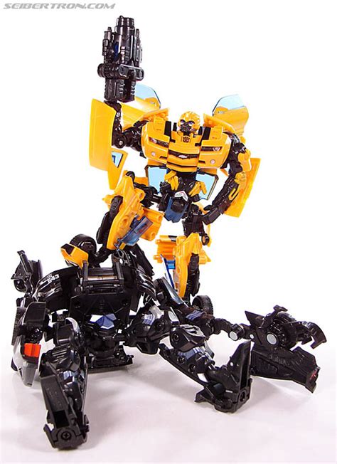 Transformers (2007) Bumblebee Toy Gallery (Image #184 of 224)