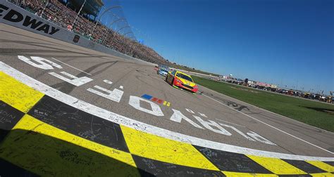 Hollywood Casino 400 Photos - Kansas Speedway | MRN