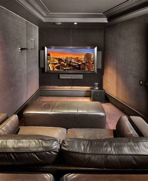 Cozy Small Movie Room Design Ideas For Your Happiness Family 108 | Small home theaters, Theater ...