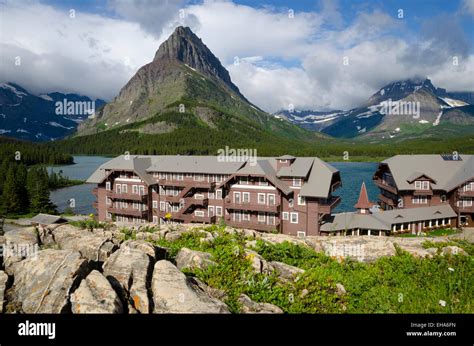 Many Glacier Hotel, of Glacier National Park, Montana, USA Stock Photo - Alamy