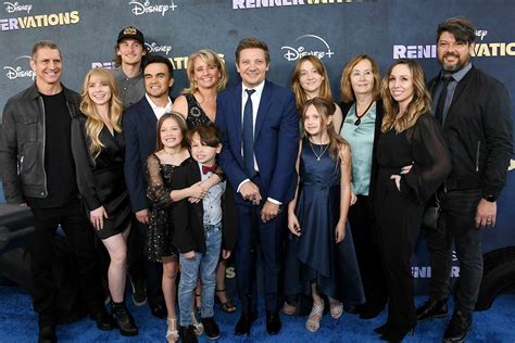 Jeremy Renner's Daughter Joins Dad for First Premiere Since Accident