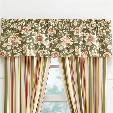 Top 20 of Floral Pattern Window Valances