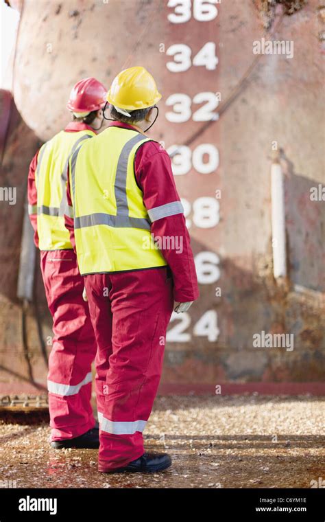 Workers standing on oil rig Stock Photo, Royalty Free Image: 38717098 - Alamy