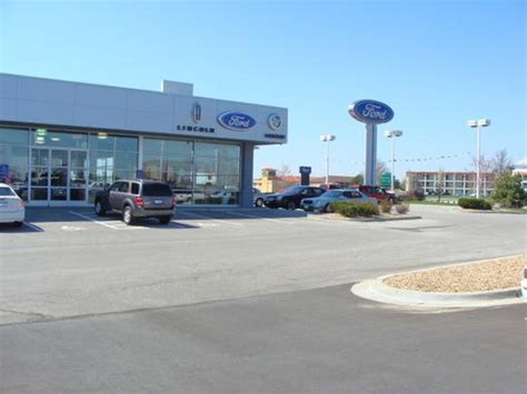 Blue Springs Ford car dealership in Blue Springs, MO 64015-1763 | Kelley Blue Book