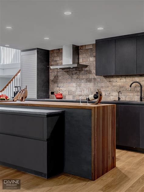 An Urban Kitchen in one of Boston's Greatest Suburbs — Divine Design Center