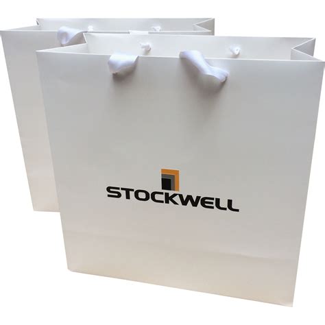 Branded event bag. Printed gift bag for events. Goodie bag with ...