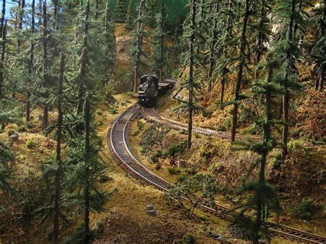 model train mountain scenary | Scenery materials have come a long way. | Train layouts ...