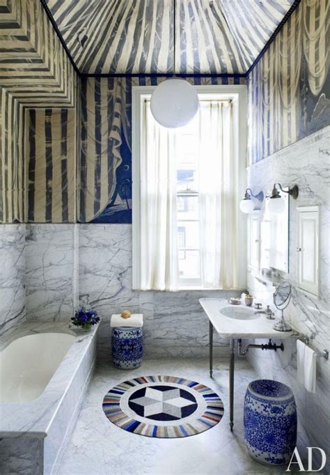 Heavily Veined Marble Bathrooms: An Exclusive Detail