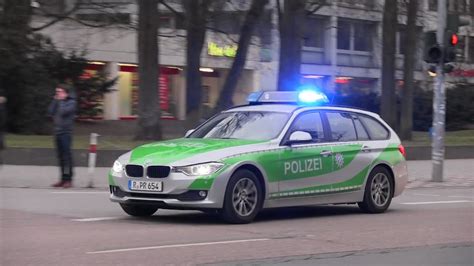 German BMW police car responding - YouTube