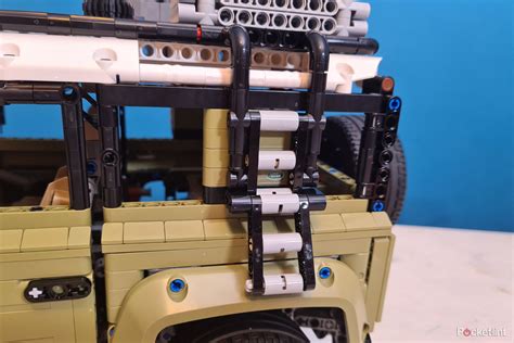 We built the Lego Technic Land Rover Defender, here's what the process ...